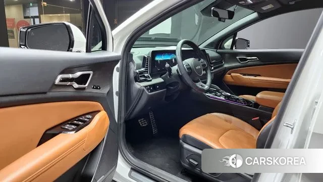 Kia Sportage 5th Generation 2022 Белый из Кореи, фото 2