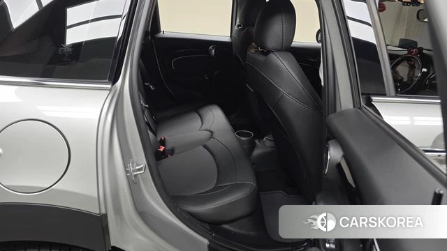 Mini Cooper 2024 Серебряный из Кореи, фото 2