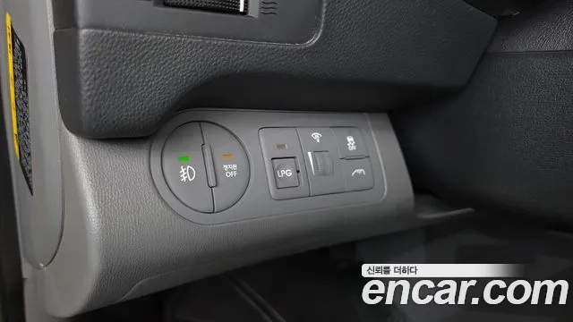 Hyundai The New Grand Starex 2018 Желтый из Кореи, фото 2