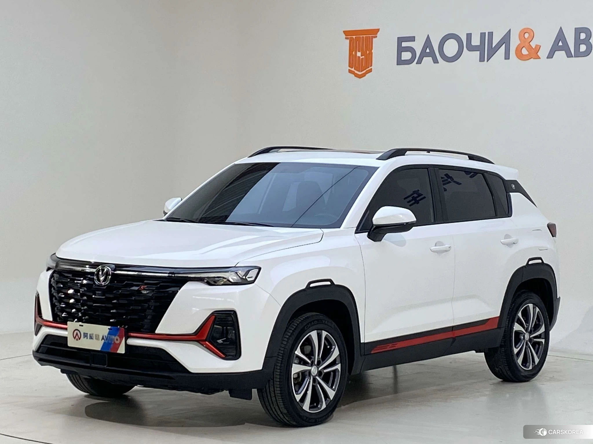 Chang'an CS35 PLUS 2023 Белый из Китая, фото 2
