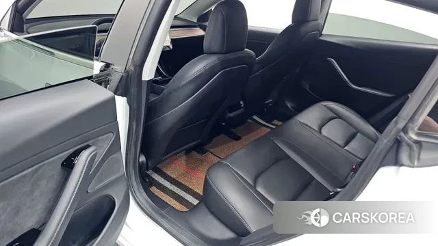 Tesla Model 3 2020 Белый из Кореи, фото 2