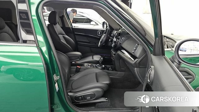 Mini Cooper D Countryman 2021 Зеленый из Кореи, фото 2