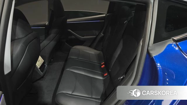 Tesla Model 3 2024 Синий из Кореи, фото 2
