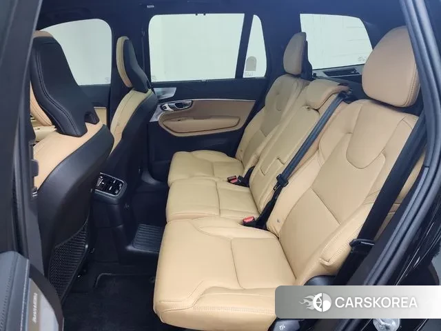 Volvo XC90 second Generation 2024 Черный из Кореи, фото 2