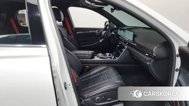 Genesis GV80 Coupe 2024 Белый из Кореи, фото 2