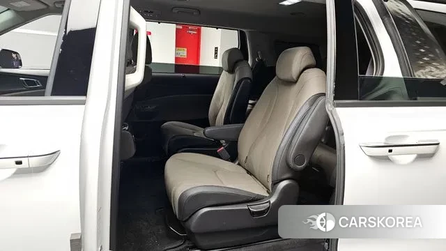 Kia The New Carnival 4th Generation 2024 Белый из Кореи, фото 2