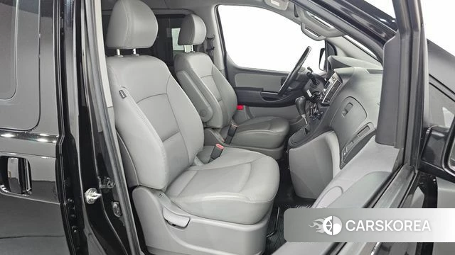 Hyundai The New Grand Starex 2020 Черный из Кореи, фото 2