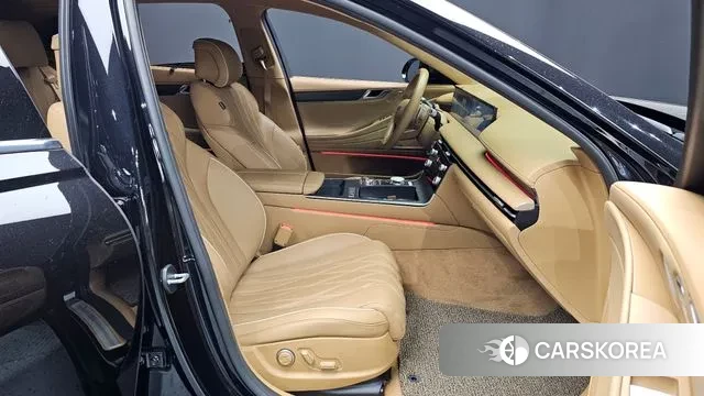 Genesis G80 (RG3) 2024 Черный из Кореи, фото 2