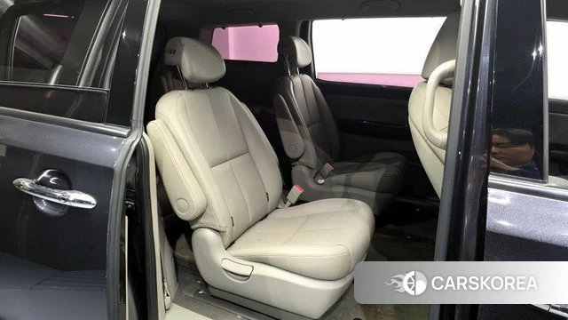 Kia The New Carnival 2018 Серый из Кореи, фото 2
