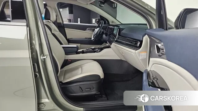 Kia Sportage 5th Generation Hybrid 2022 Зеленый из Кореи, фото 2