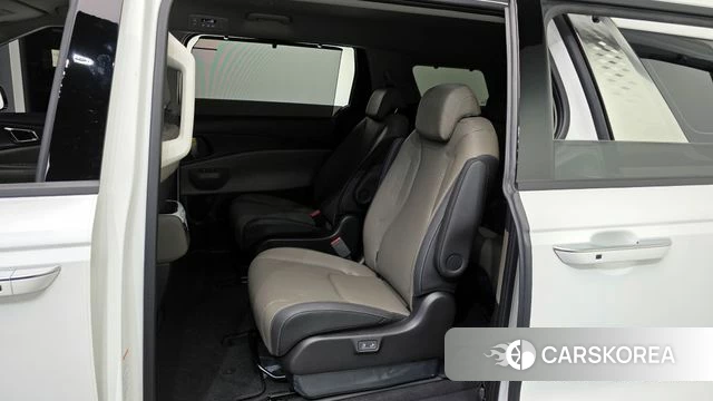 Kia The New Carnival 4th Generation 2025 Белый из Кореи, фото 2