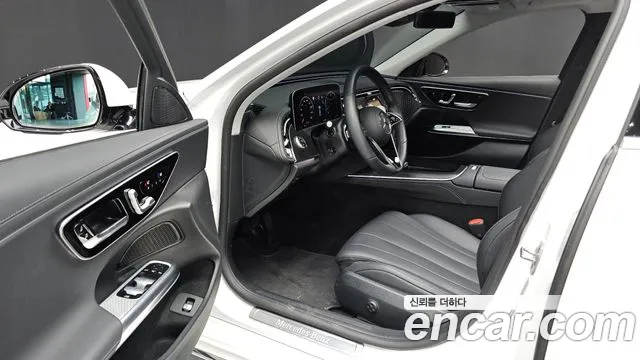 Mercedes-Benz E-Class W214 id 2717667 из Кореи 2