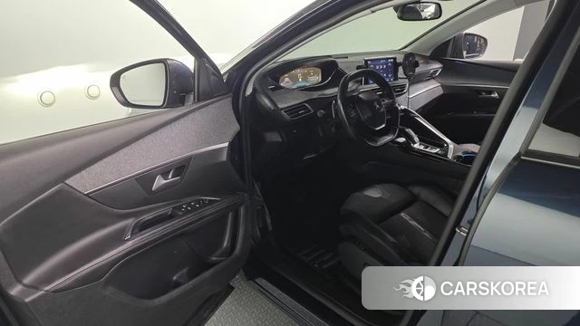 Peugeot 5008 second generation 2018 Синий из Кореи, фото 2