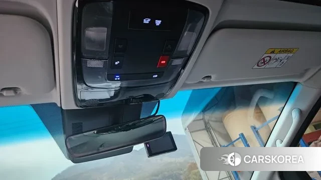 Hyundai Staria 2024 Серый из Кореи, фото 2