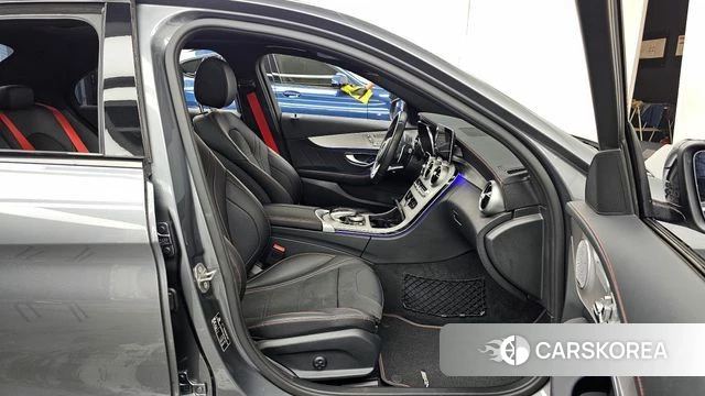 Mercedes-Benz C-Class W205 2019 Серый из Кореи, фото 2