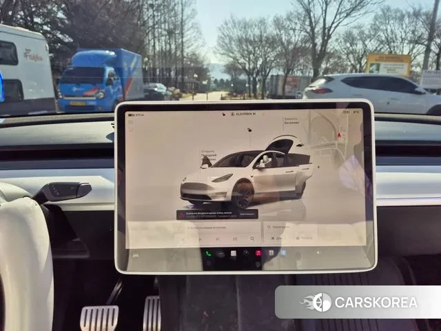 Tesla Model Y 2022 Белый из Кореи, фото 2