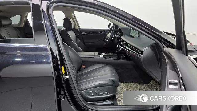 Genesis G80 (RG3) 2022 Черный из Кореи, фото 2