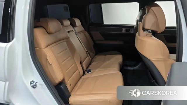 Hyundai Santa Fe (MX5) 2024 Белый из Кореи, фото 2