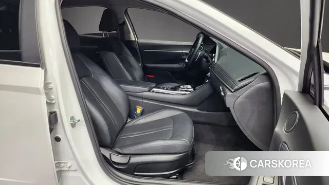 Hyundai Sonata (DN8) 2020 Белый из Кореи, фото 2