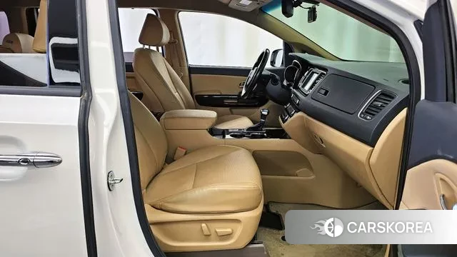 Kia The New Carnival 2020 Белый из Кореи, фото 2