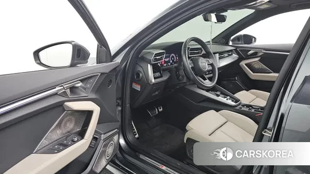 Audi A3 (8Y) 2023 Черный из Кореи, фото 2