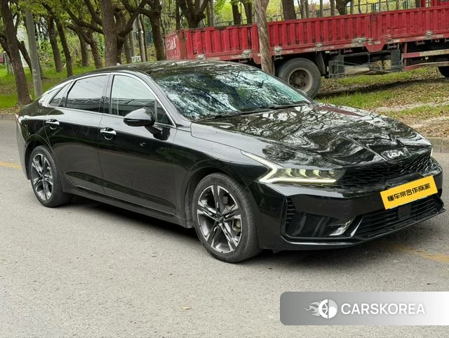Kia K5 2021 Черный из Китая, фото 2