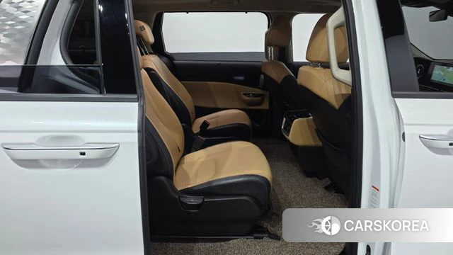 Kia Carnival 4th generation 2022 Белый из Кореи, фото 2