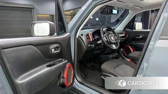 Jeep Renegade 2018 Серый из Кореи, фото 2