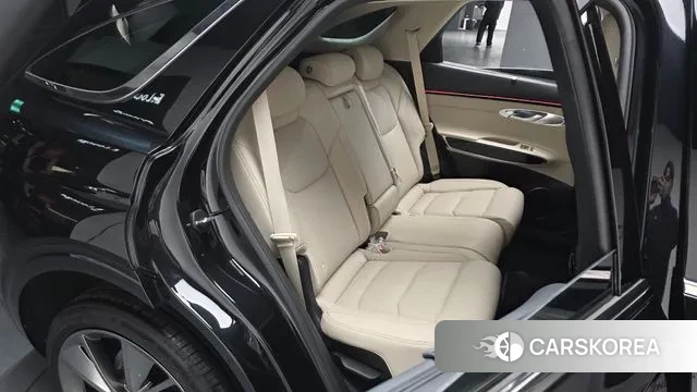 Genesis GV70 2025 Черный из Кореи, фото 2