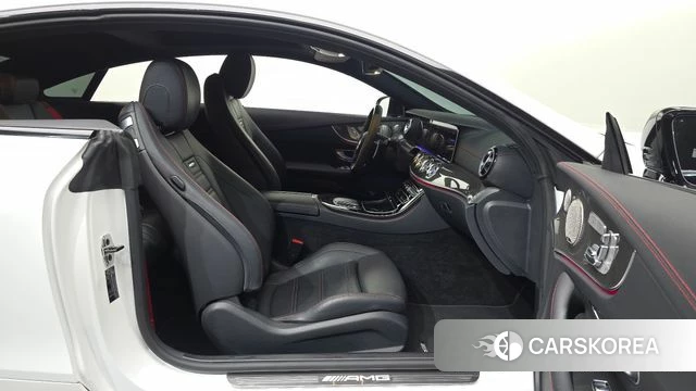 Mercedes-Benz E-Class W213 2023 Белый из Кореи, фото 2