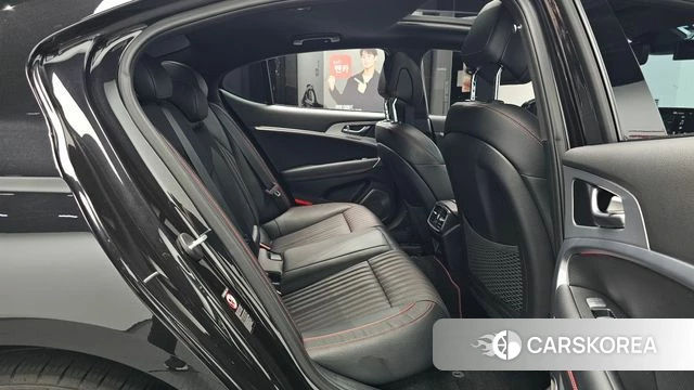 Genesis G70 2019 Черный из Кореи, фото 2