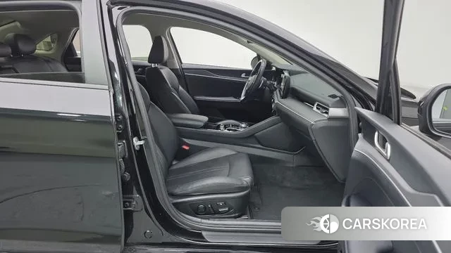 Kia K5 3rd generation 2022 Черный из Кореи, фото 2