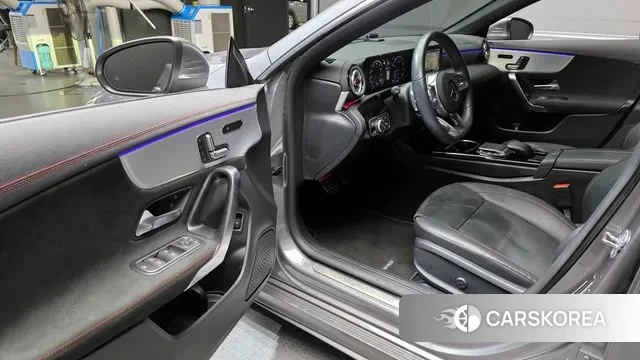 Mercedes-Benz CLA-Class C118 2023 Серый из Кореи, фото 2