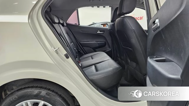 Kia Morning Urban (JA) 2022 Жемчужный цвет из Кореи, фото 2