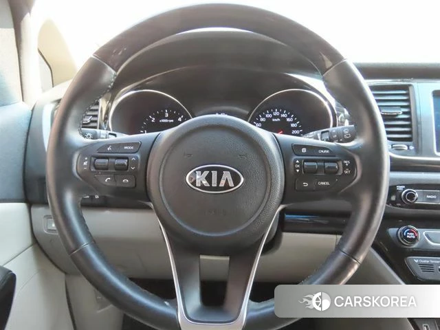 Kia The New Carnival 2019 Черный из Кореи, фото 2
