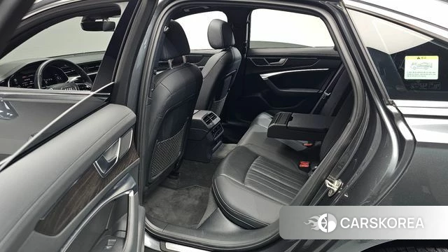Audi A6 (C8) 2021 Серый из Кореи, фото 2