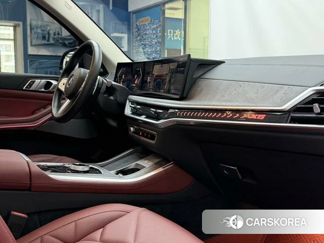 BMW X5 2024 Черный из Китая, фото 2