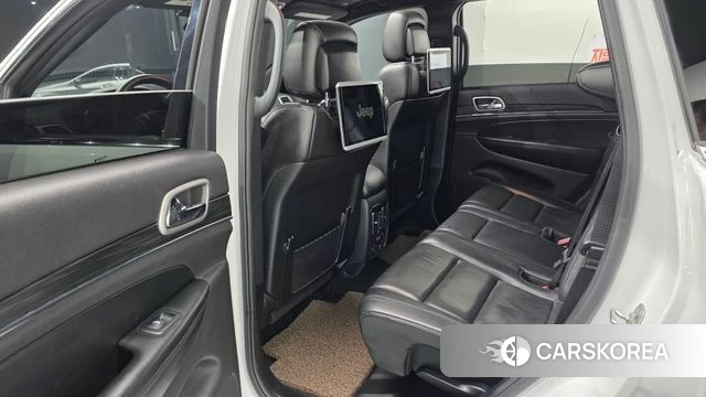 Jeep Grand Cherokee 2019 Белый из Кореи, фото 2