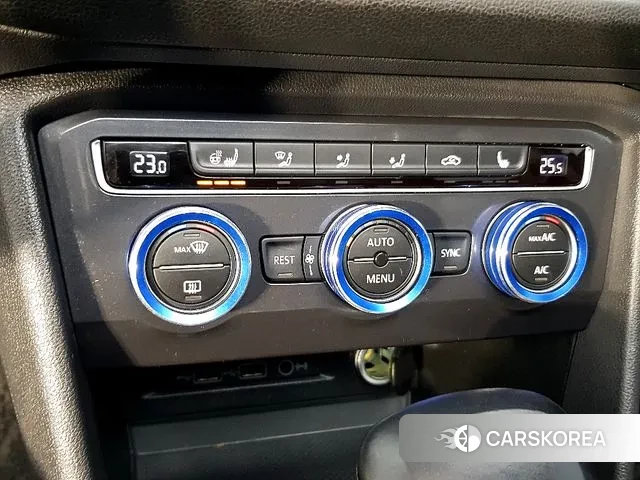 Volkswagen Tiguan Allspace 2020 Серый из Кореи, фото 2