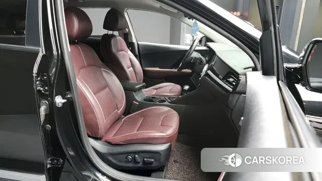 Kia The New Niro 2021 Черный из Кореи, фото 2