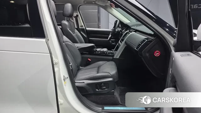 Land Rover Discovery 5 2020 Белый из Кореи, фото 2