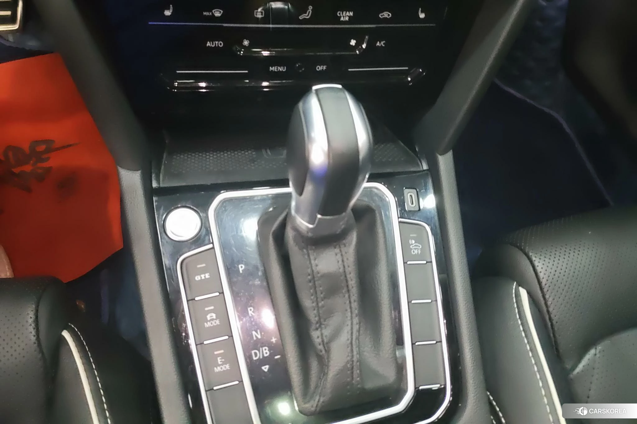 Volkswagen Magotan PHEV 2021 Черный из Китая, фото 2