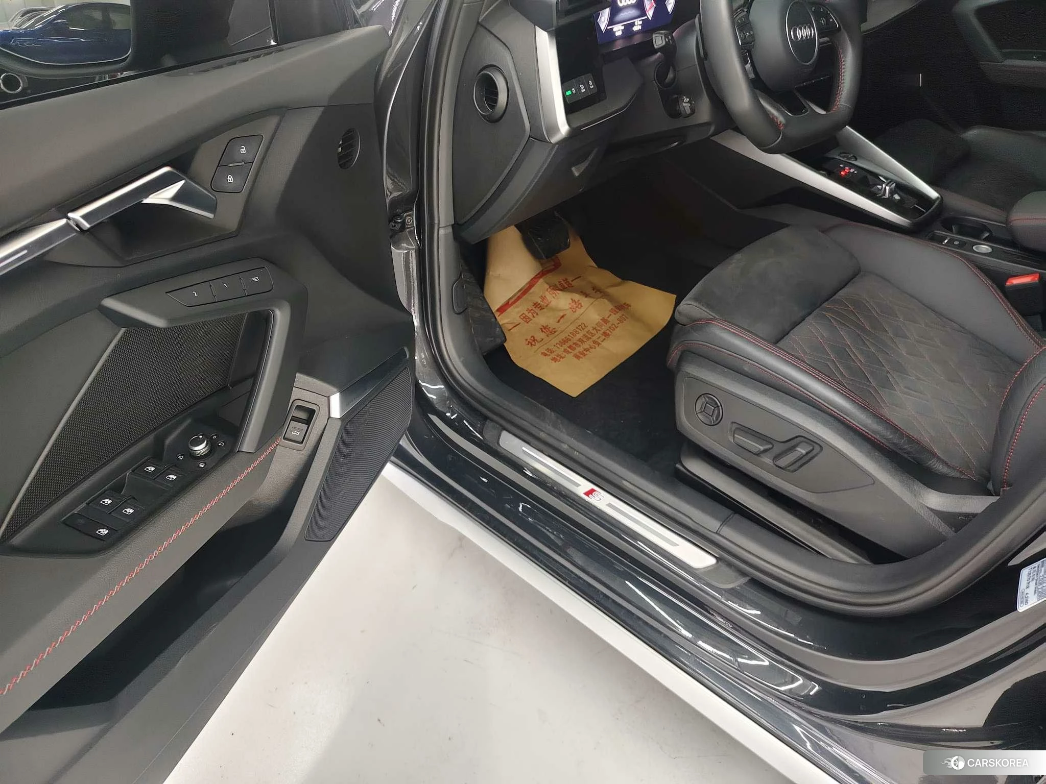 Audi A3 2021 Темно-серый из Китая, фото 2