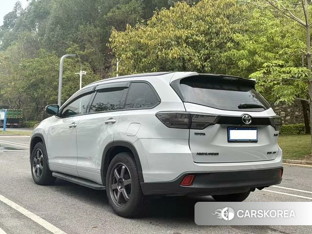 Toyota Highlander 2018 Темно-серый из Китая, фото 2