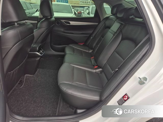 Hyundai The New Grandeur IG Hybrid 2022 Белый из Кореи, фото 2