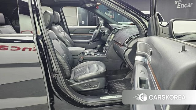 Ford Explorer 2018 Черный из Кореи, фото 2