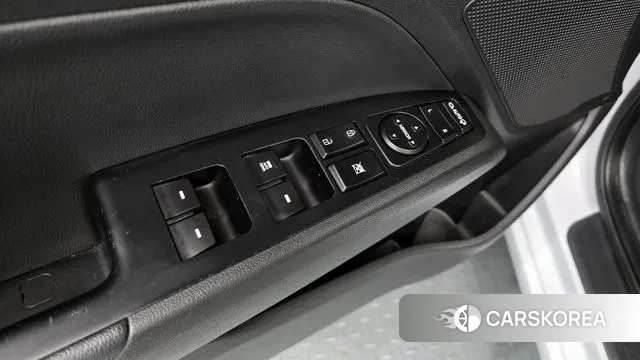 Hyundai The New Avante AD 2019 Белый из Кореи, фото 2