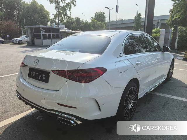 Mercedes-Benz Class C 2024 Белый из Китая, фото 2