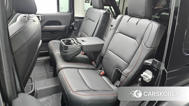 Jeep Wrangler (JL) 2025 Черный из Кореи, фото 2