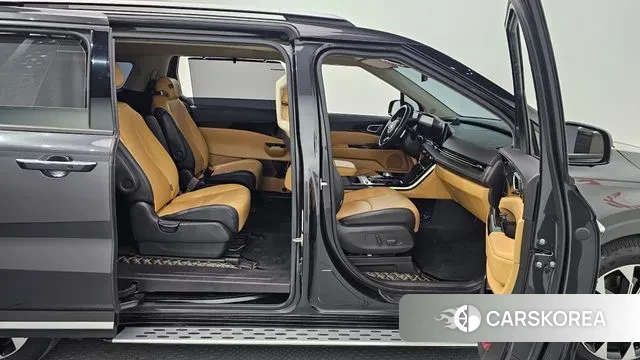 Kia Carnival 4th generation 2021 Черный из Кореи, фото 2